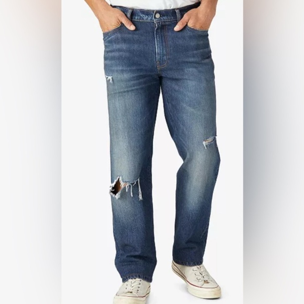 Lucky Brand Men’s 410 Athletic Fit Distressed Straight Leg Jeans 32W 30L